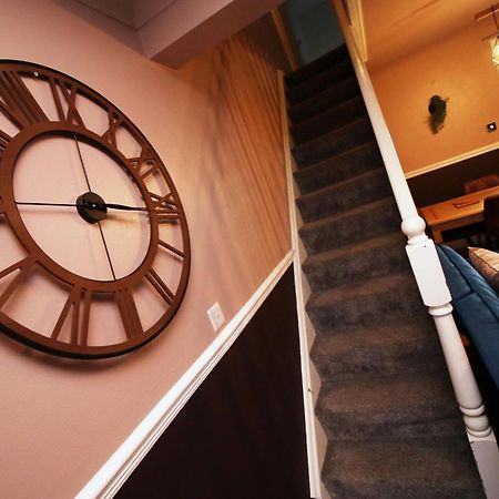 Cosy 3Br Home, Scenic Views, Ideal For Walks & Work Abertillery Exterior photo